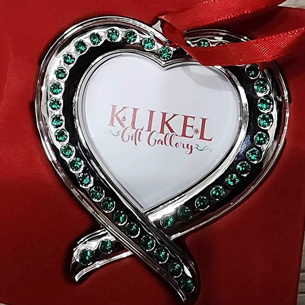 New Christmas Ornament Heart Frames